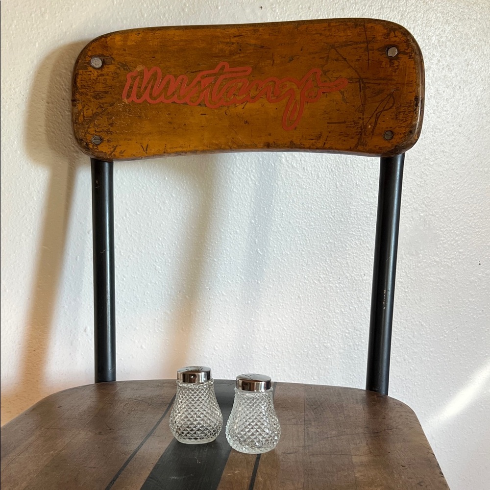 Antique small crystal texture diamond salt and pepper shakers